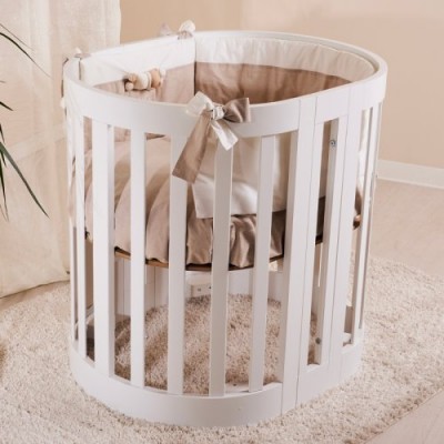 Berceau ovale Nanan avec kit de conversion en lit bébé et fauteuils