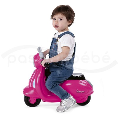 CHICCO PORTEUR SCOOTER VESPA PRIMAVERA ROSE EN PROMOTION