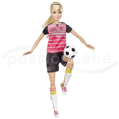 Barbie footballeuse best sale