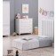 Il lettino trasformabile Glam di Azzurra Design accompagna i vostri bambini dalla nascita fino a 3 anni. Si può trasformare da culla con funzione co-sleeping a lettino completo. Utilizzabile in 9 modi diversi: Culla: con sponda laterale abbassabile,